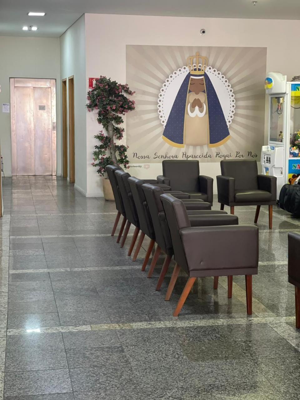 Hotel Maria Da Fe 阿帕雷西达 外观 照片